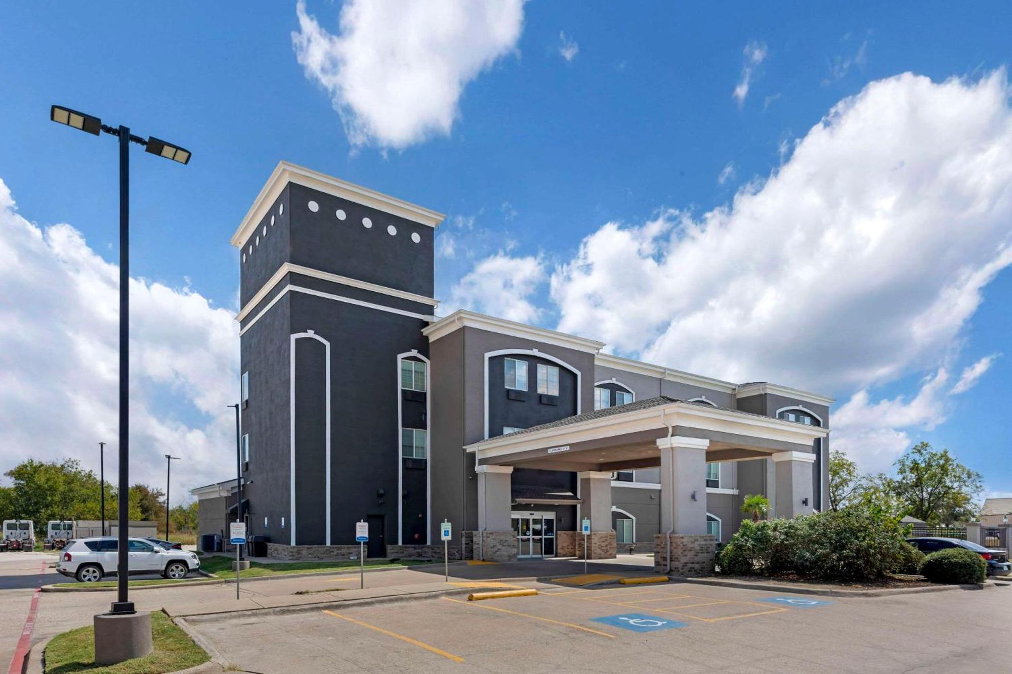 Quality Inn And Suites Groesbeck Exteriér fotografie